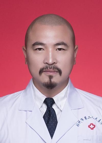 李广伟