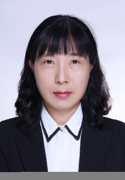 余玲