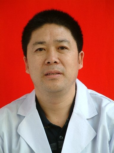 李云富