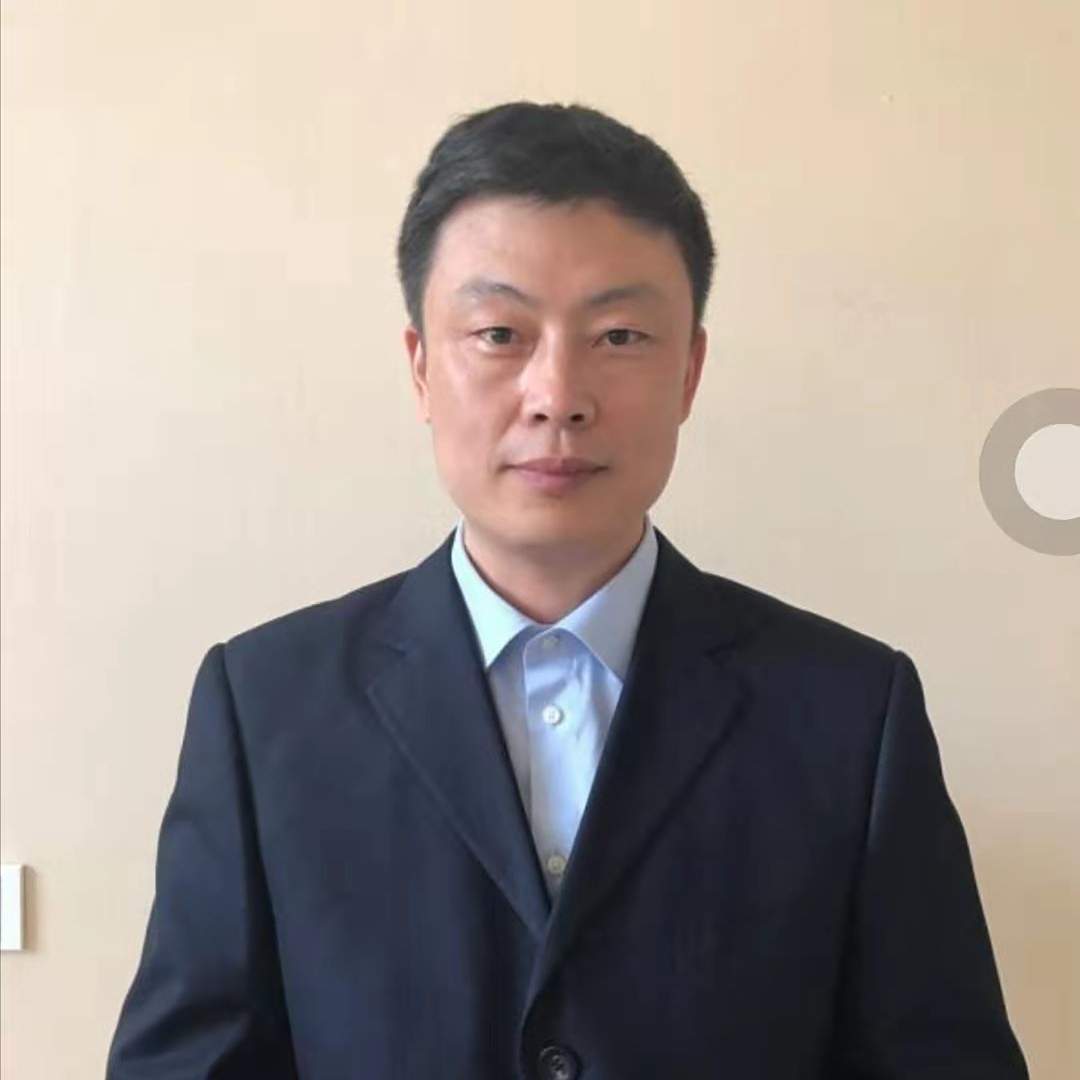 肖佳实