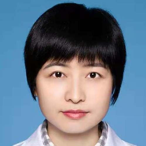邱念念
