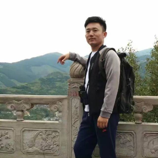 杨亚铭