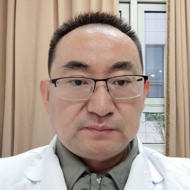 卫培峰