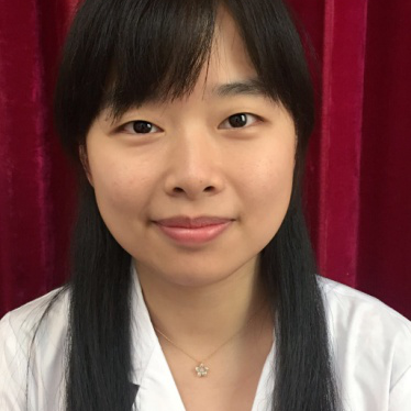 何琛