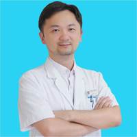 何秋明