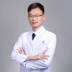 李崇彪
