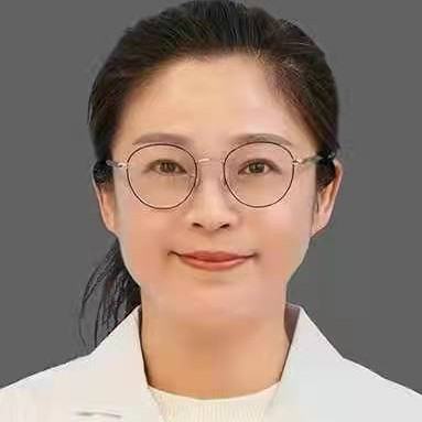 孟君
