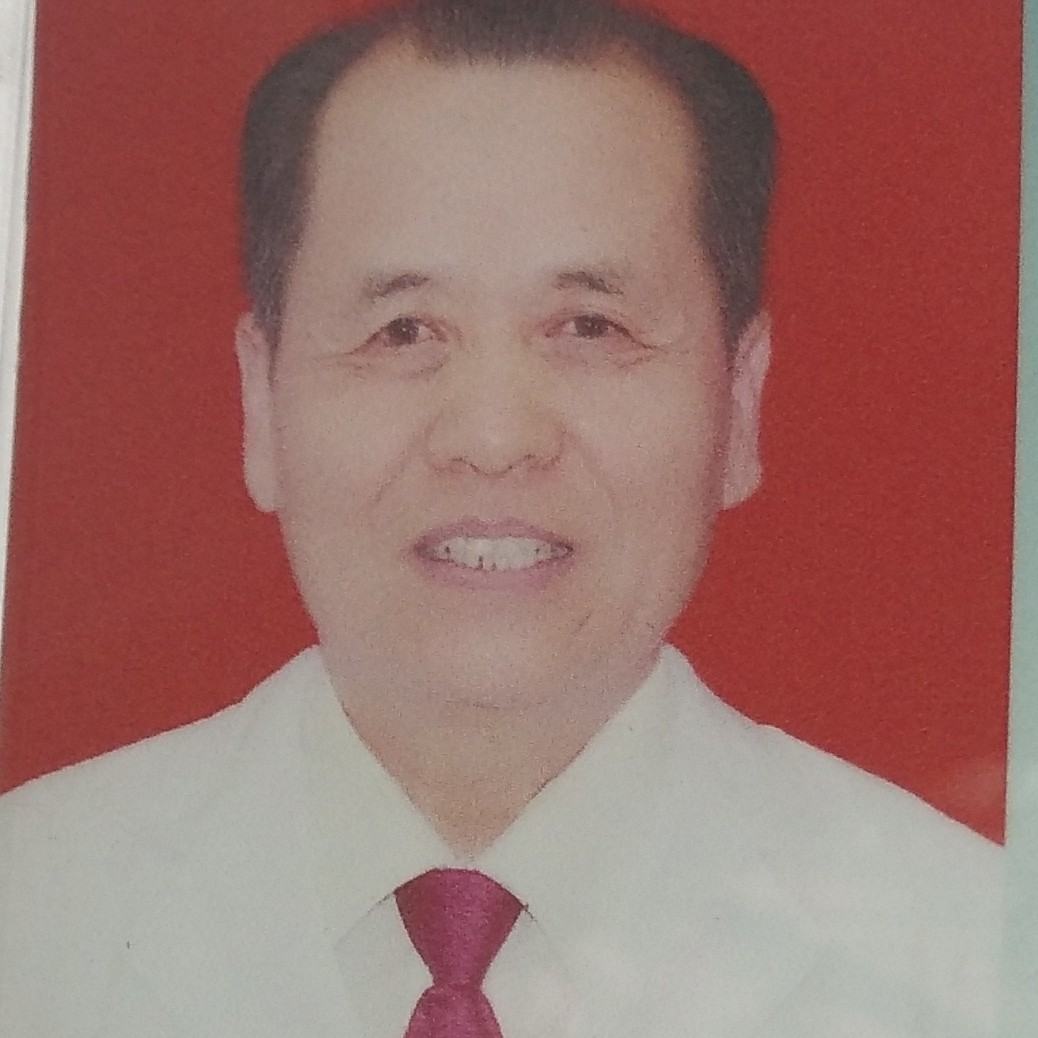 汤岳龙