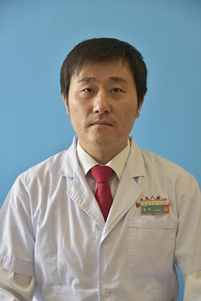 李昂