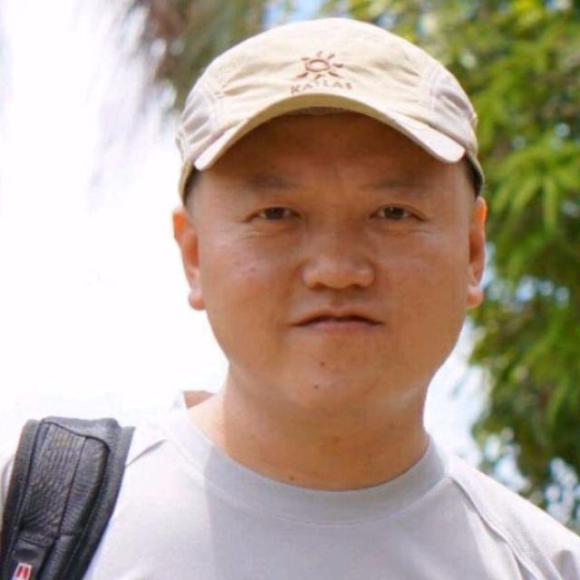 李建鸿