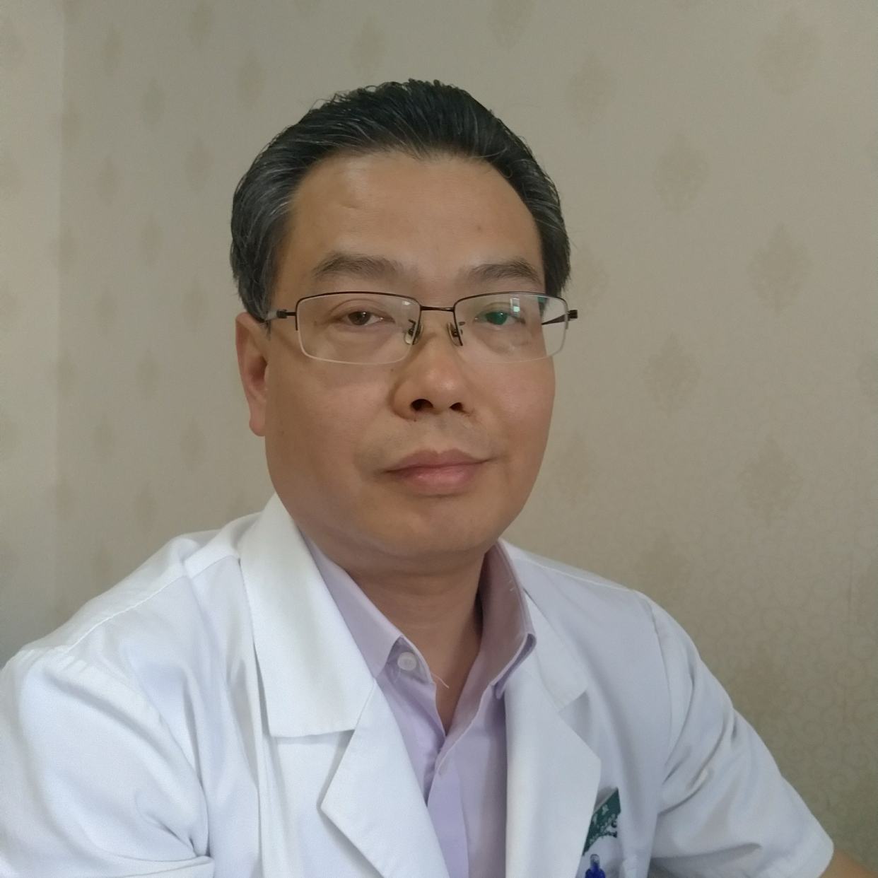 罗敏