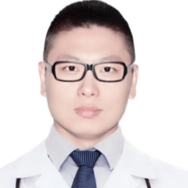 李昱颉