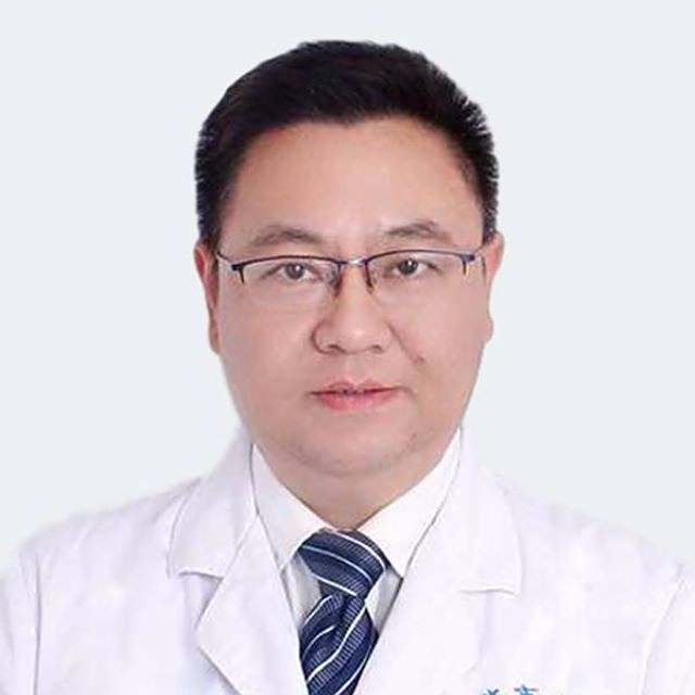 王坤